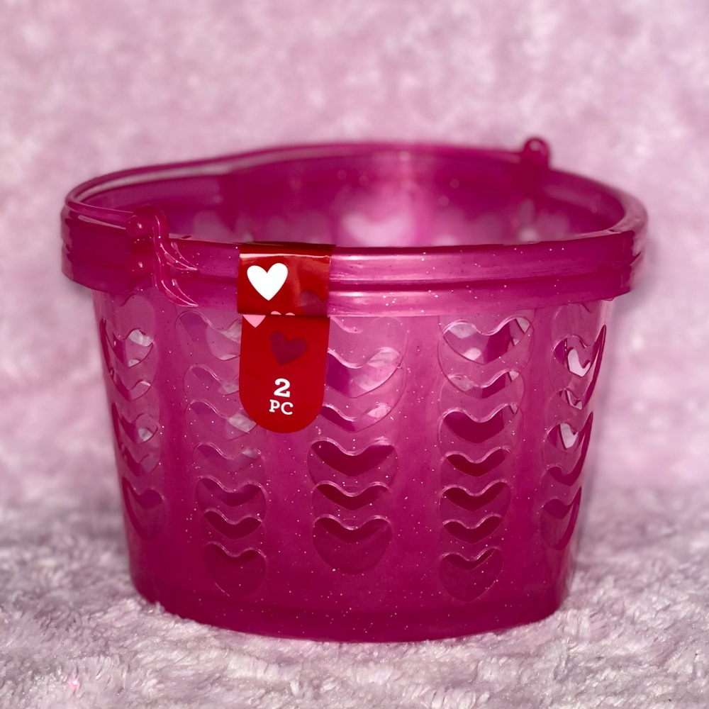 Set 2 PINK Glitter Heart Shaped Gift Baskets Buckets 5"Tx7"W